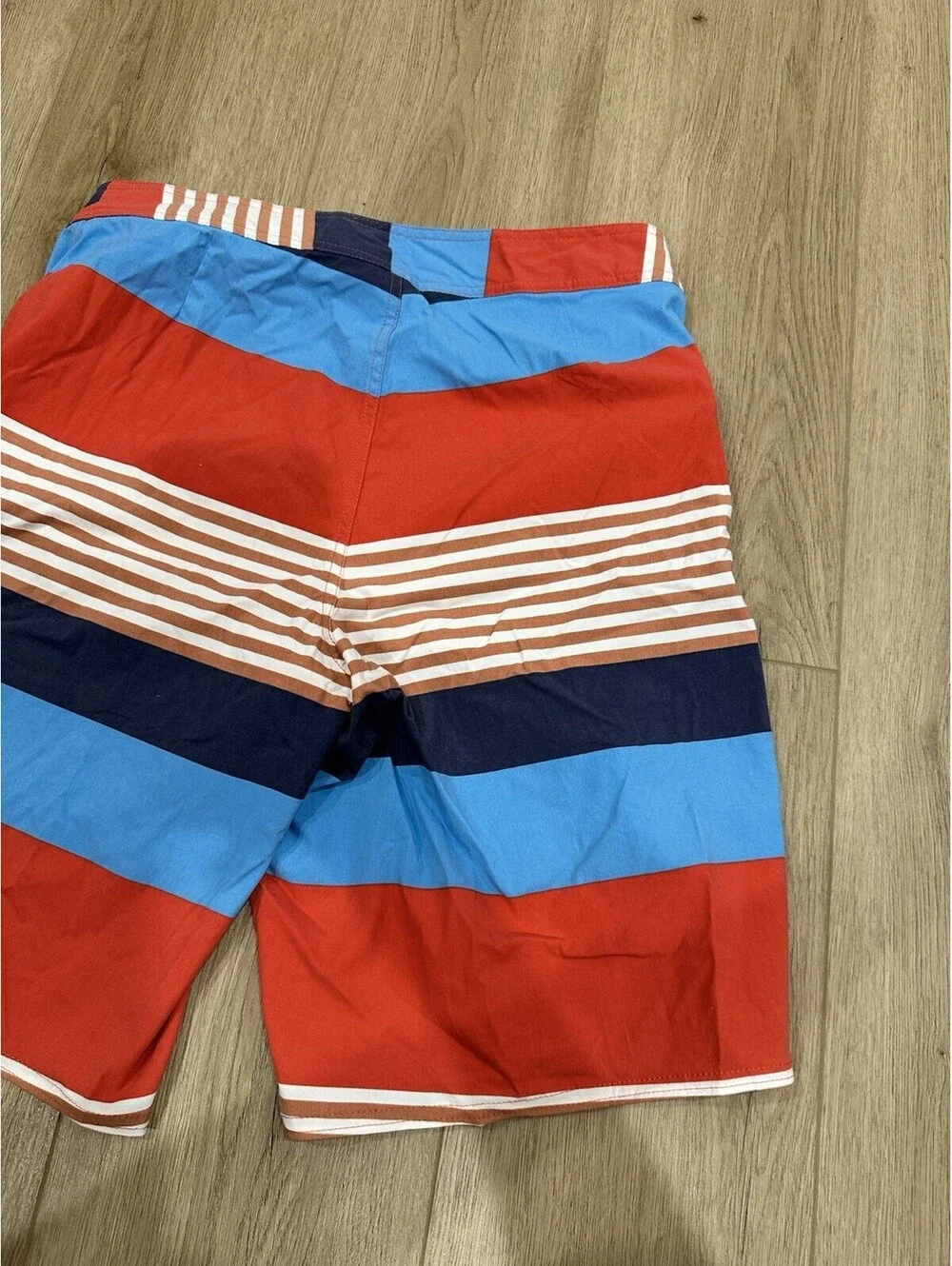 NWT Patagonia • Men's 21’ Wavefarer Boardshorts Swim Trunks • Size 33